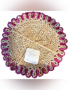 Handcrafted Round Cornhusk Placemat with Fuchsia Scalloped Border sigrid olsen